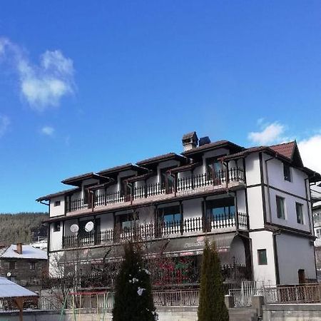 Къща За Гости Динас Zmeitsa Exterior foto
